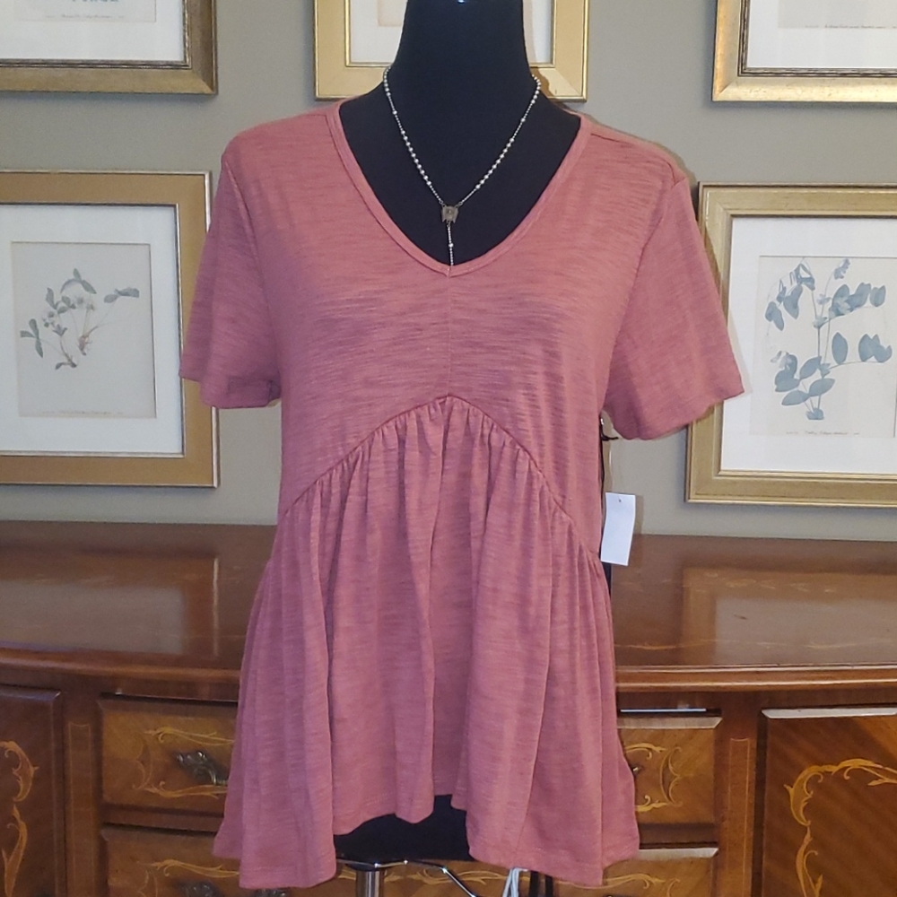 *0210 Stitch Star Peplum Curved Tee